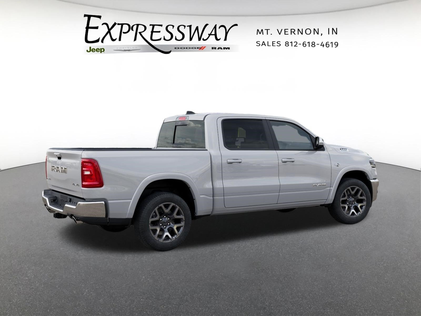2026 RAM 1500 Laramie 4x4 Crew Cab 5'7 Box