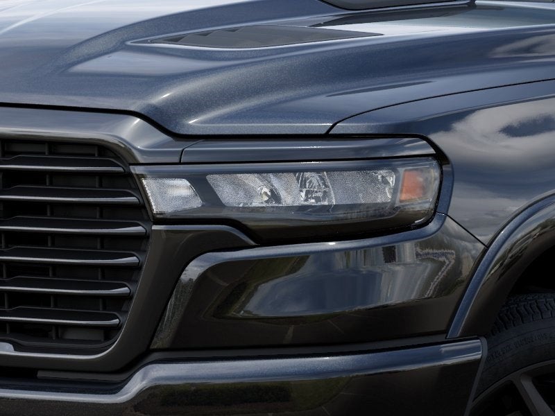 2026 RAM 1500 Laramie 4x4 Crew Cab 5'7 Box