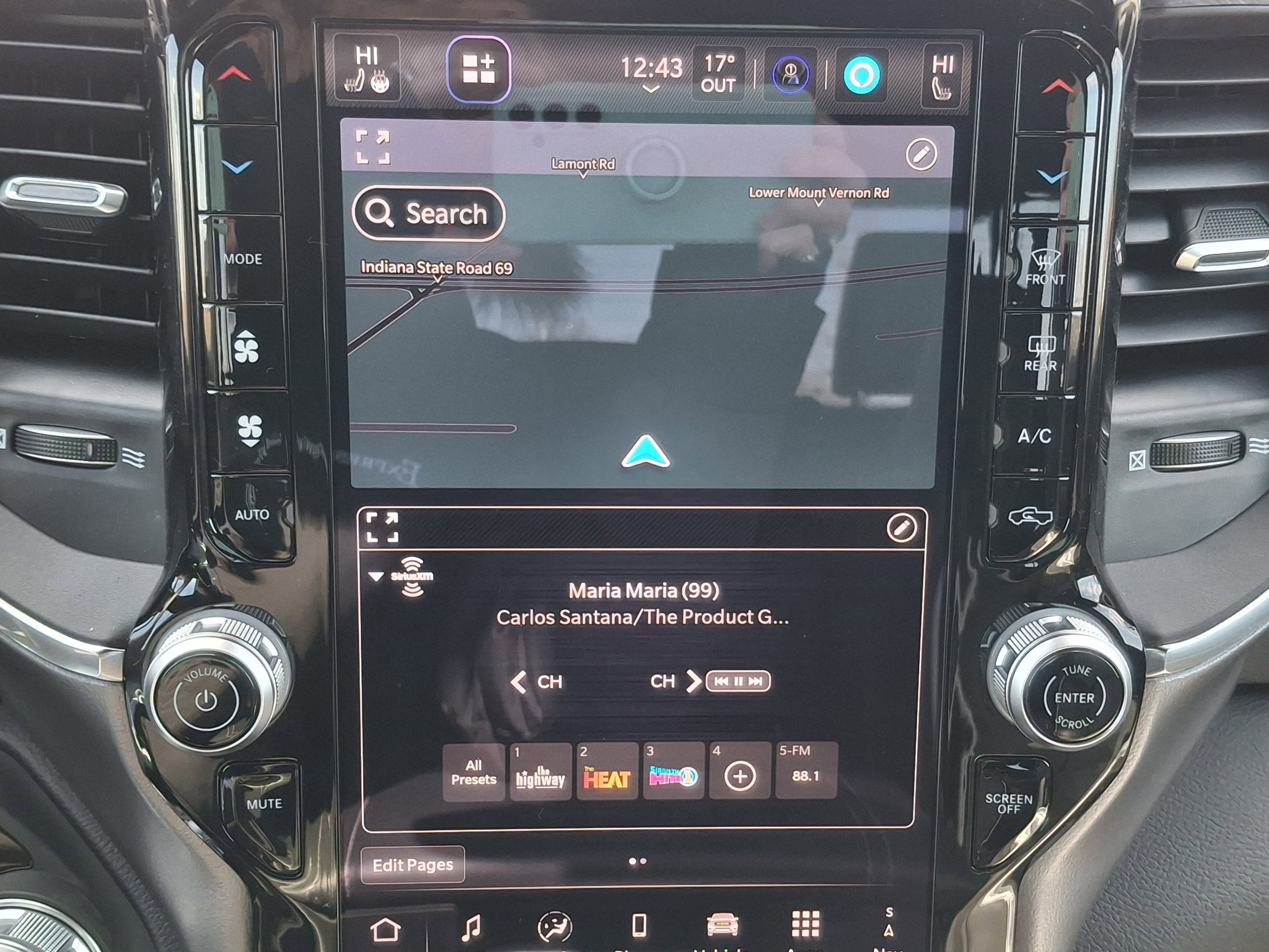 2026 RAM 1500 Laramie 4x4 Crew Cab 5'7 Box