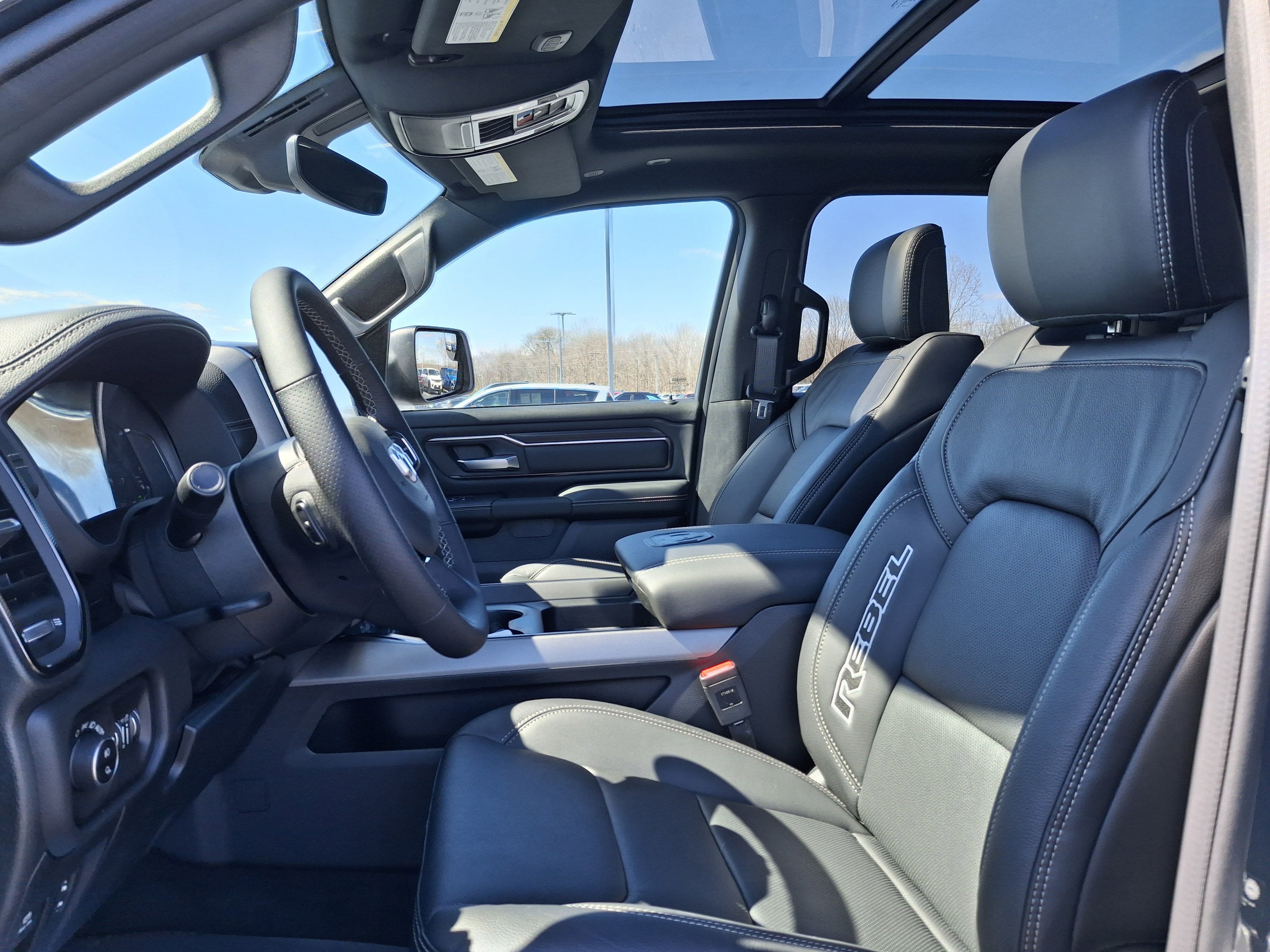 2026 RAM 1500 Rebel 4x4 Crew Cab 5'7 Box