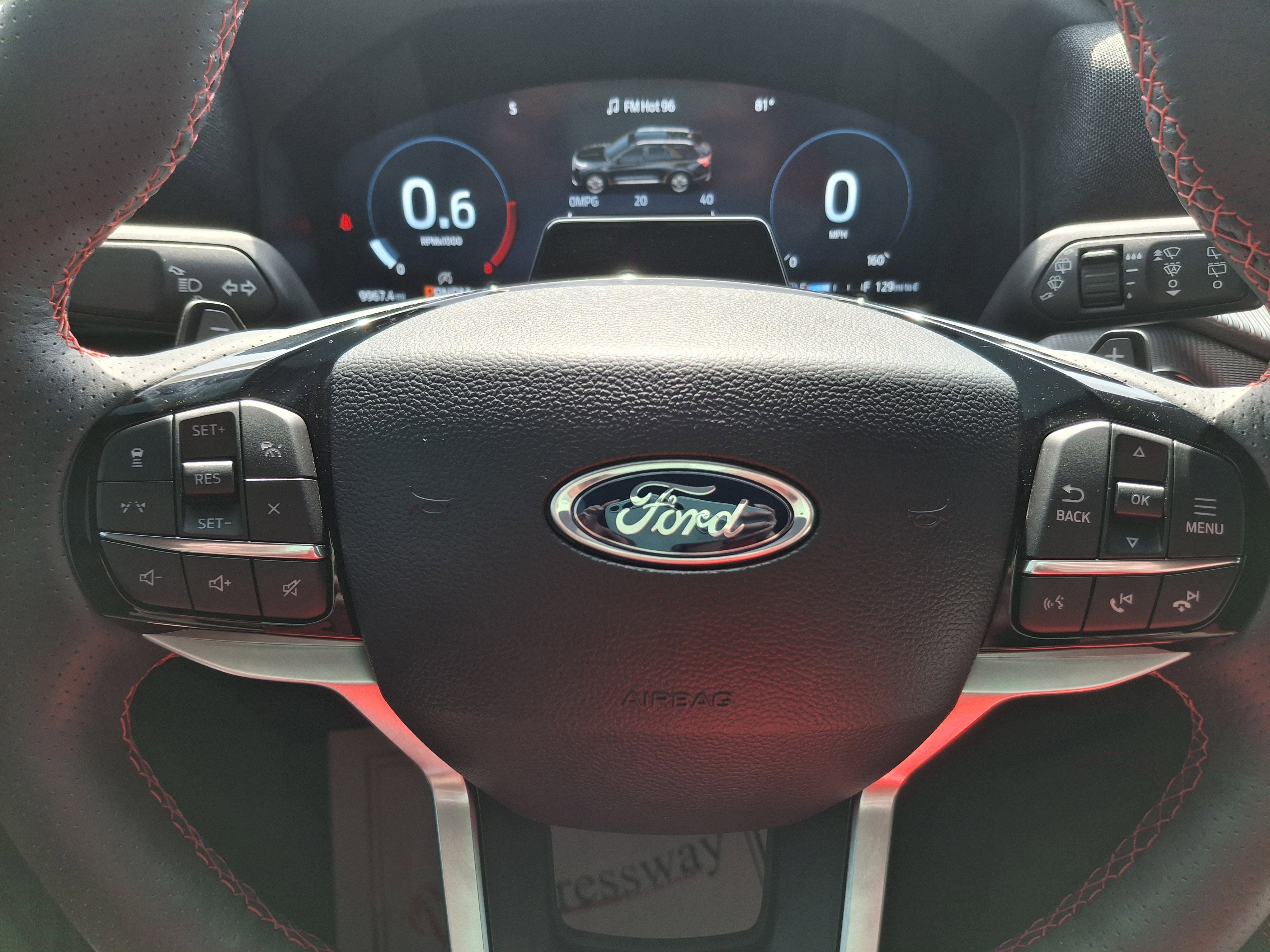 2025 Ford Explorer ST