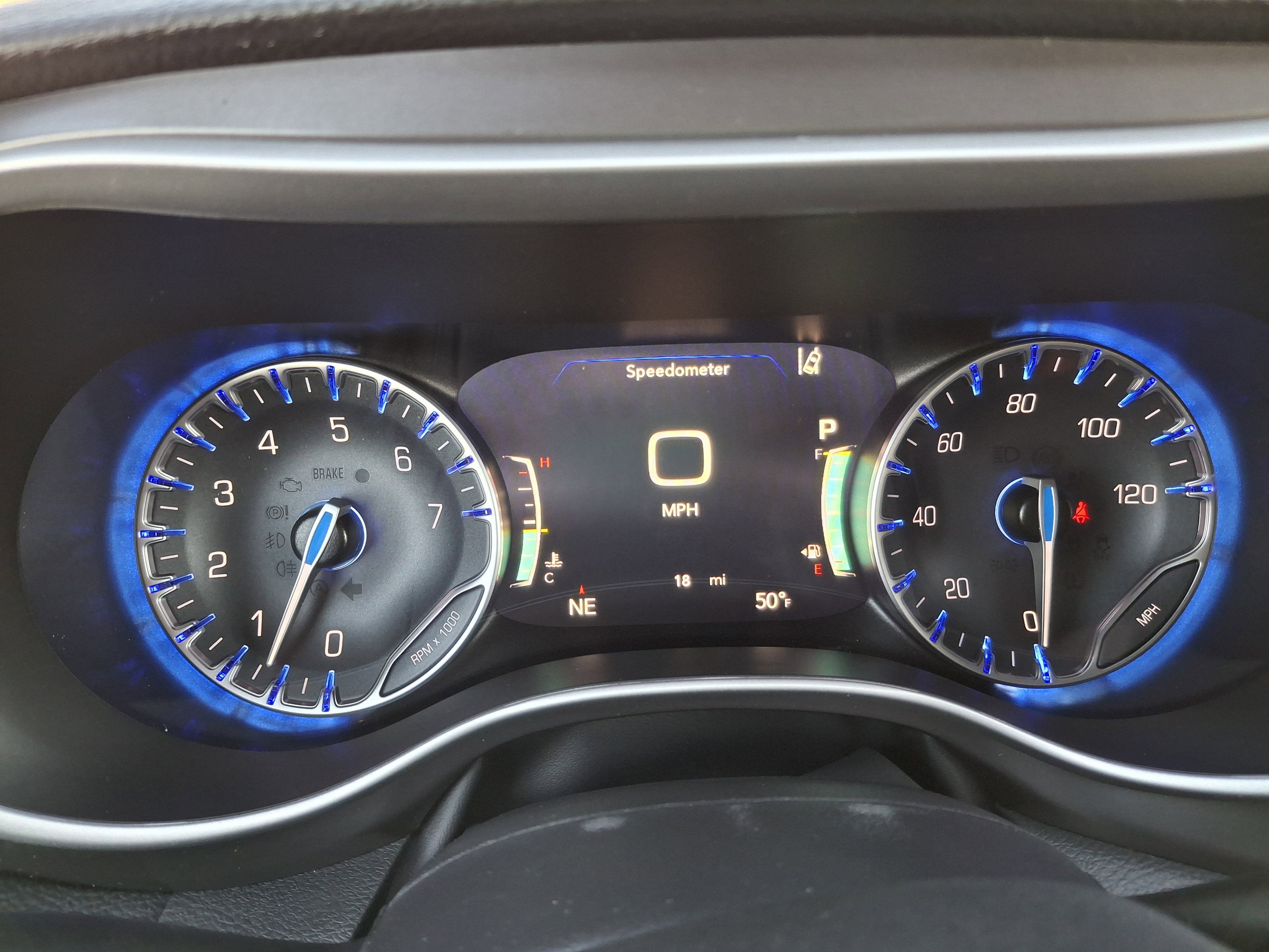 2026 Chrysler Pacifica Select