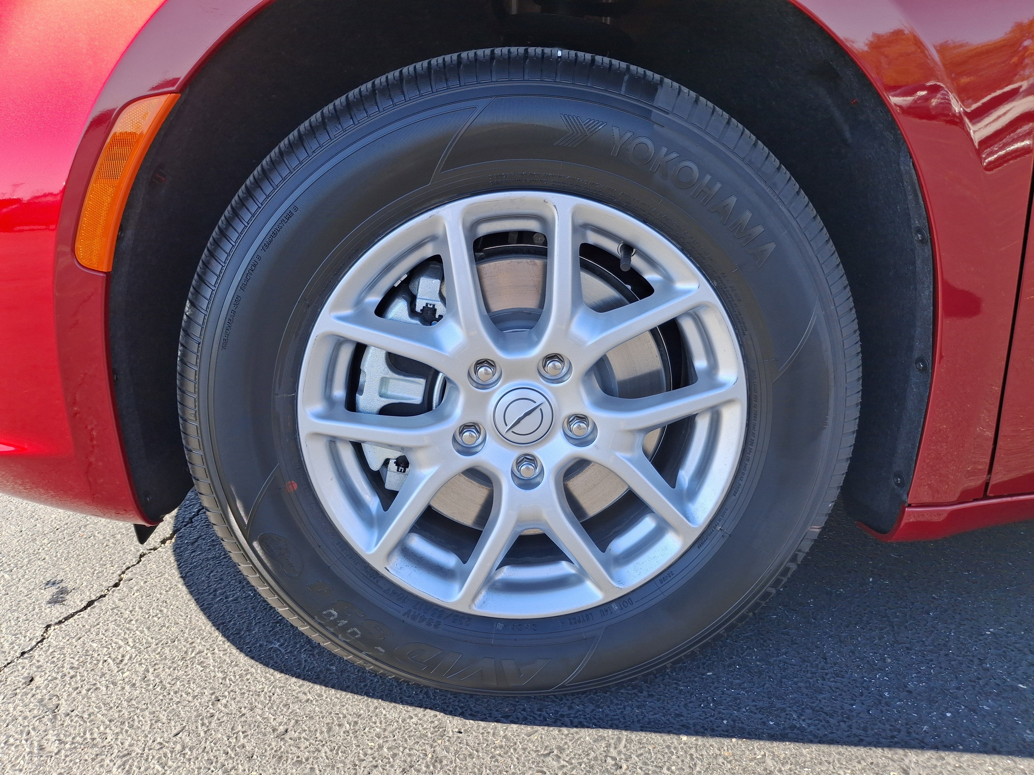 2026 Chrysler Pacifica Select