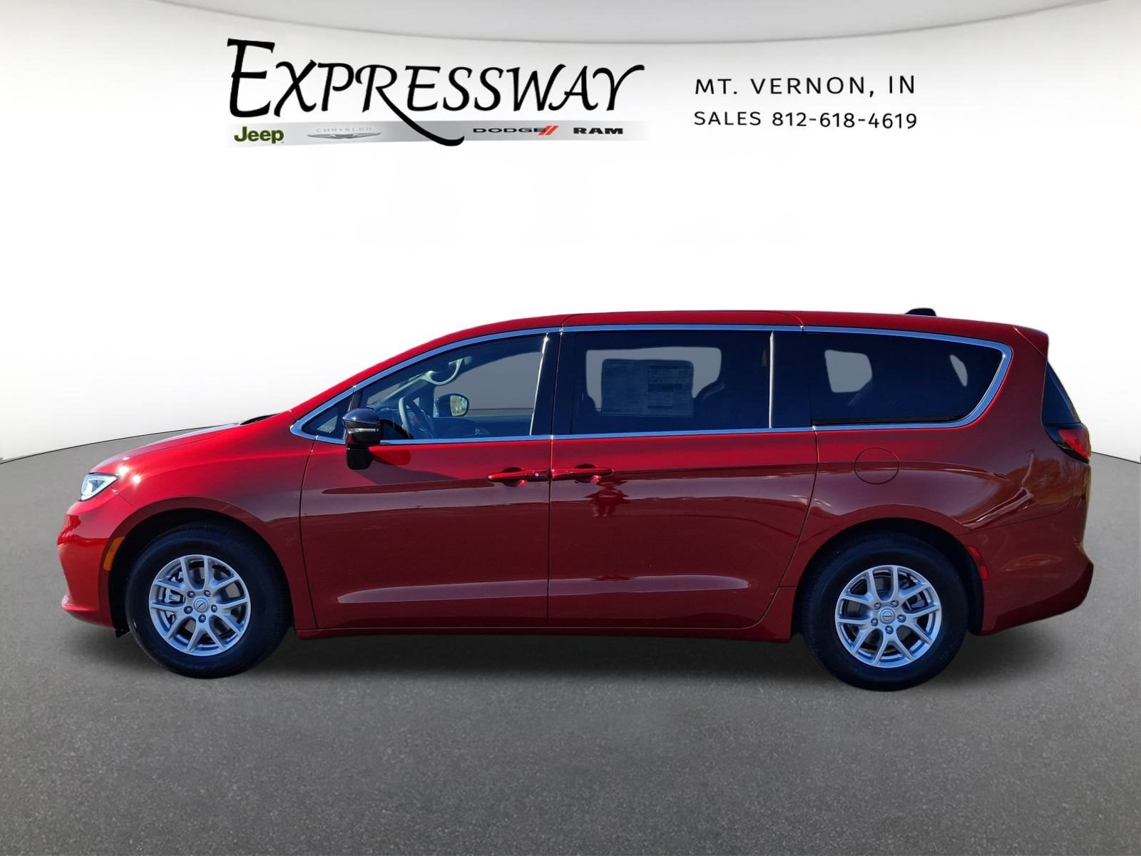 2026 Chrysler Pacifica Select