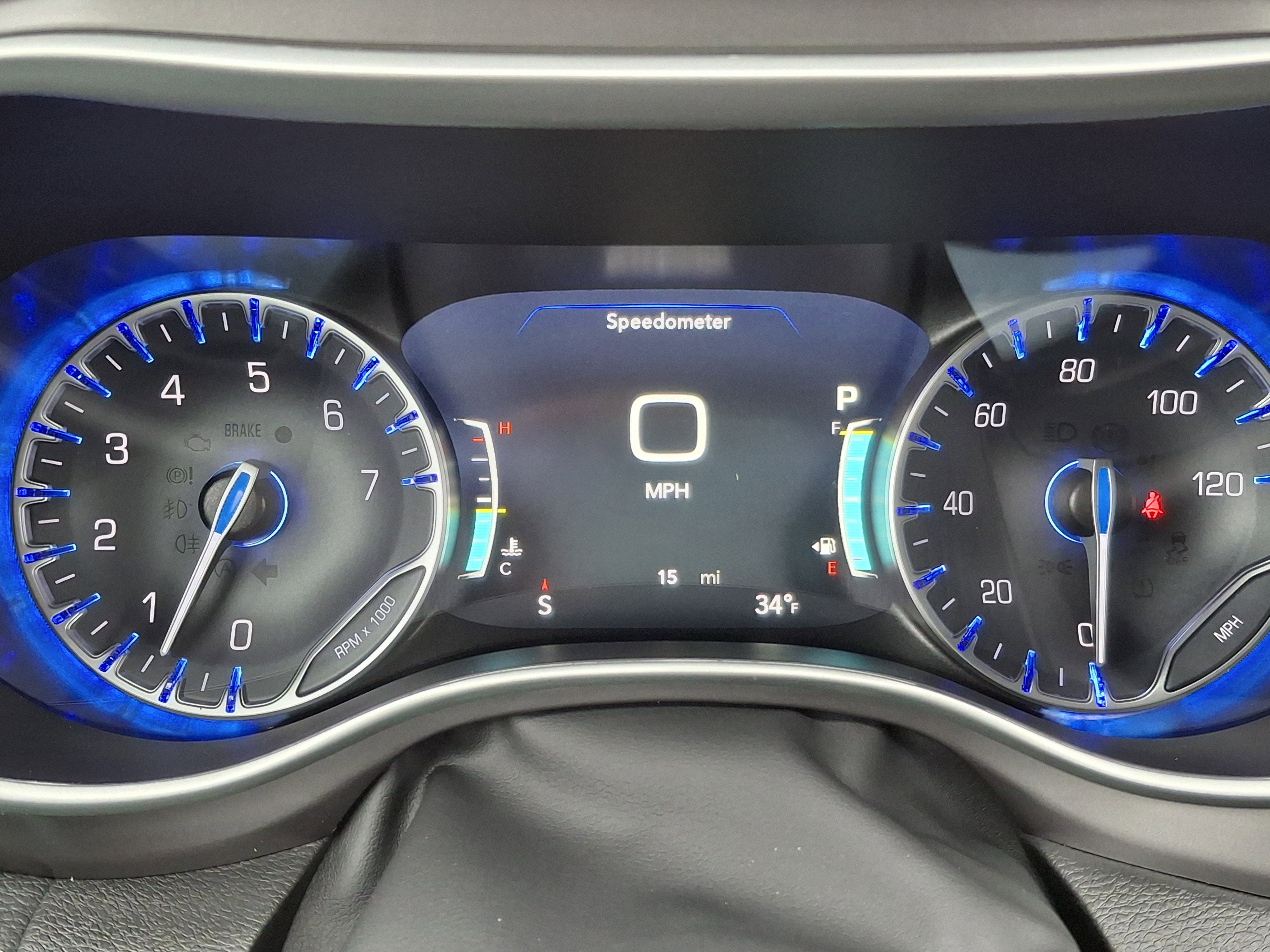 2026 Chrysler Pacifica Select