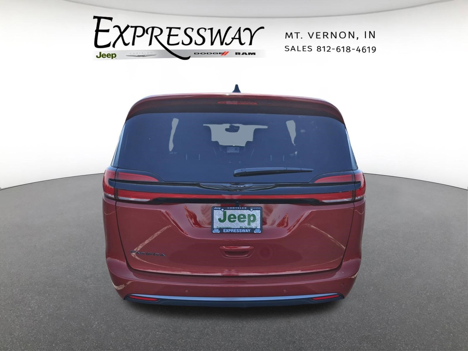 2026 Chrysler Pacifica Select