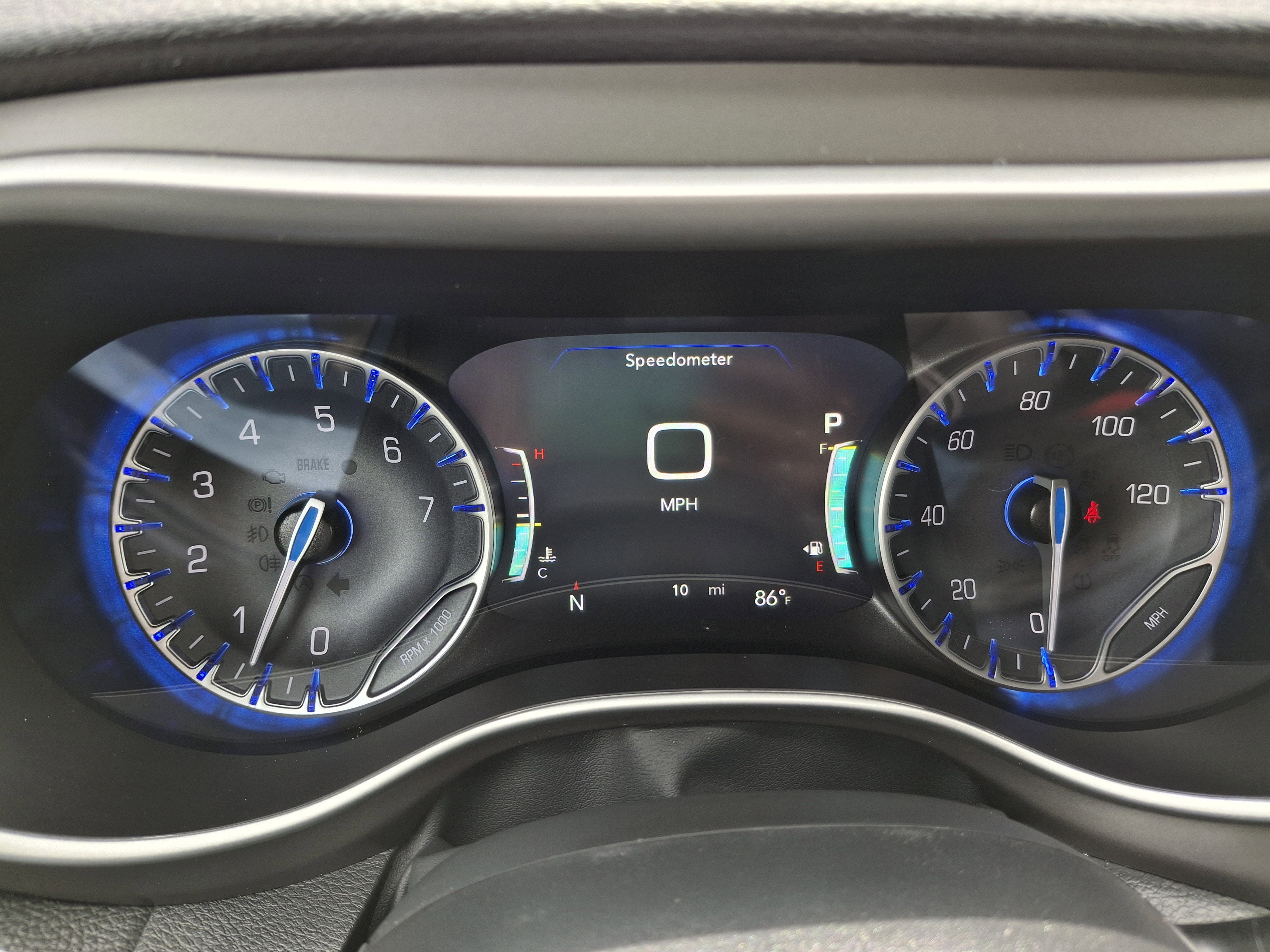 2027 Chrysler Pacifica Select