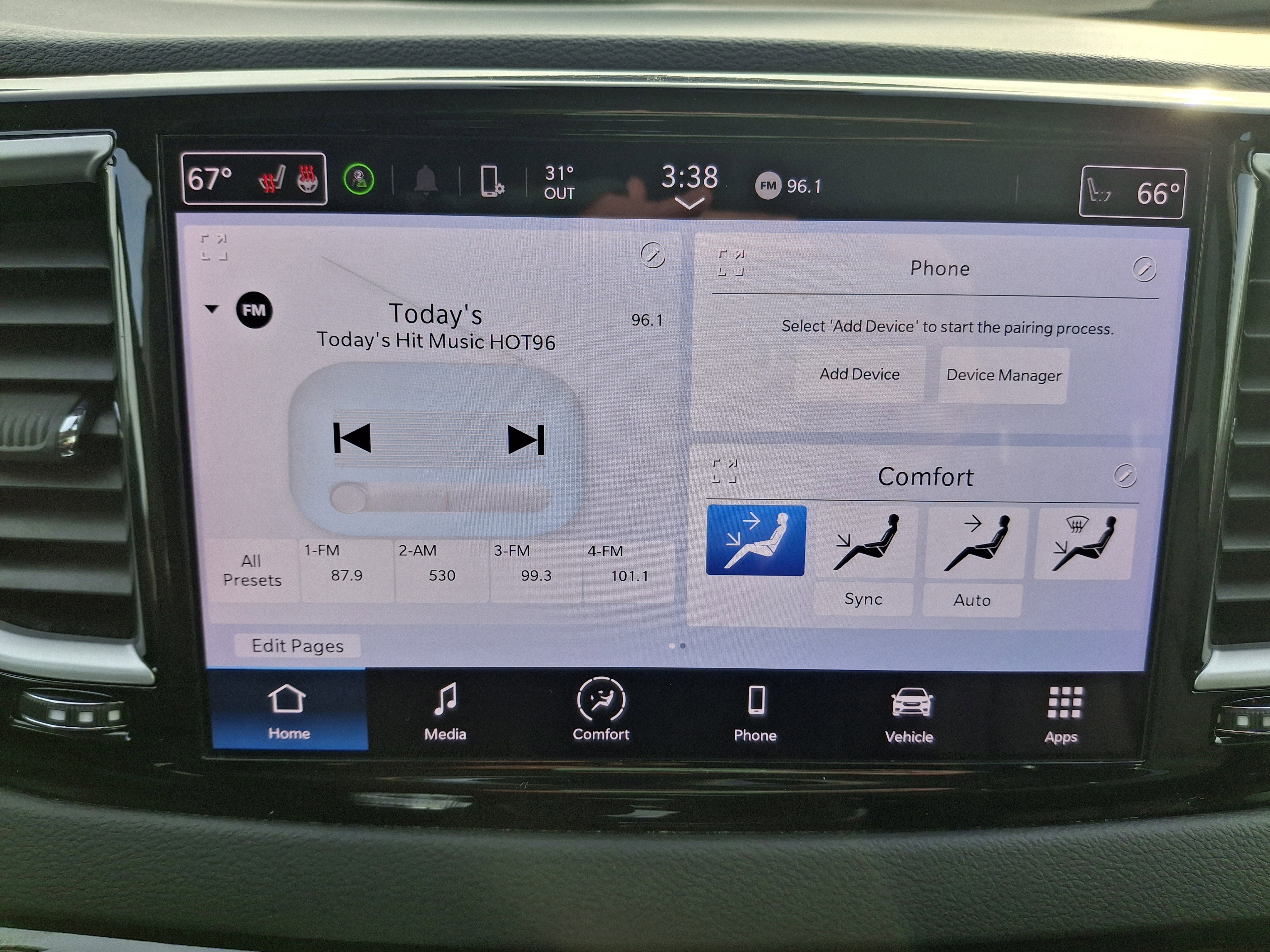 2024 Chrysler Pacifica Touring L