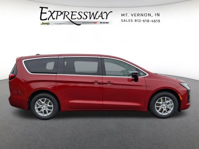 2027 Chrysler Pacifica Select