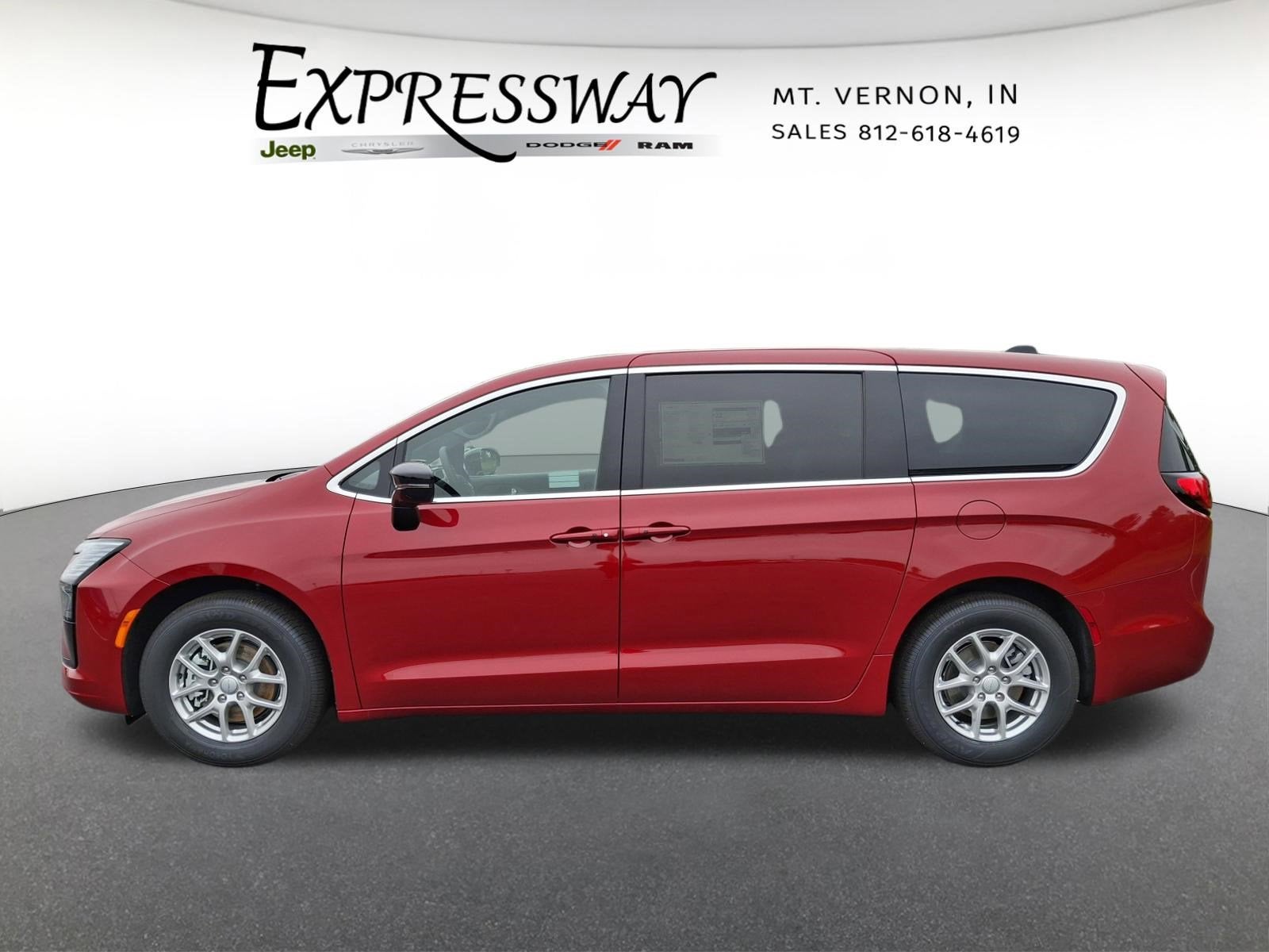 2027 Chrysler Pacifica Select