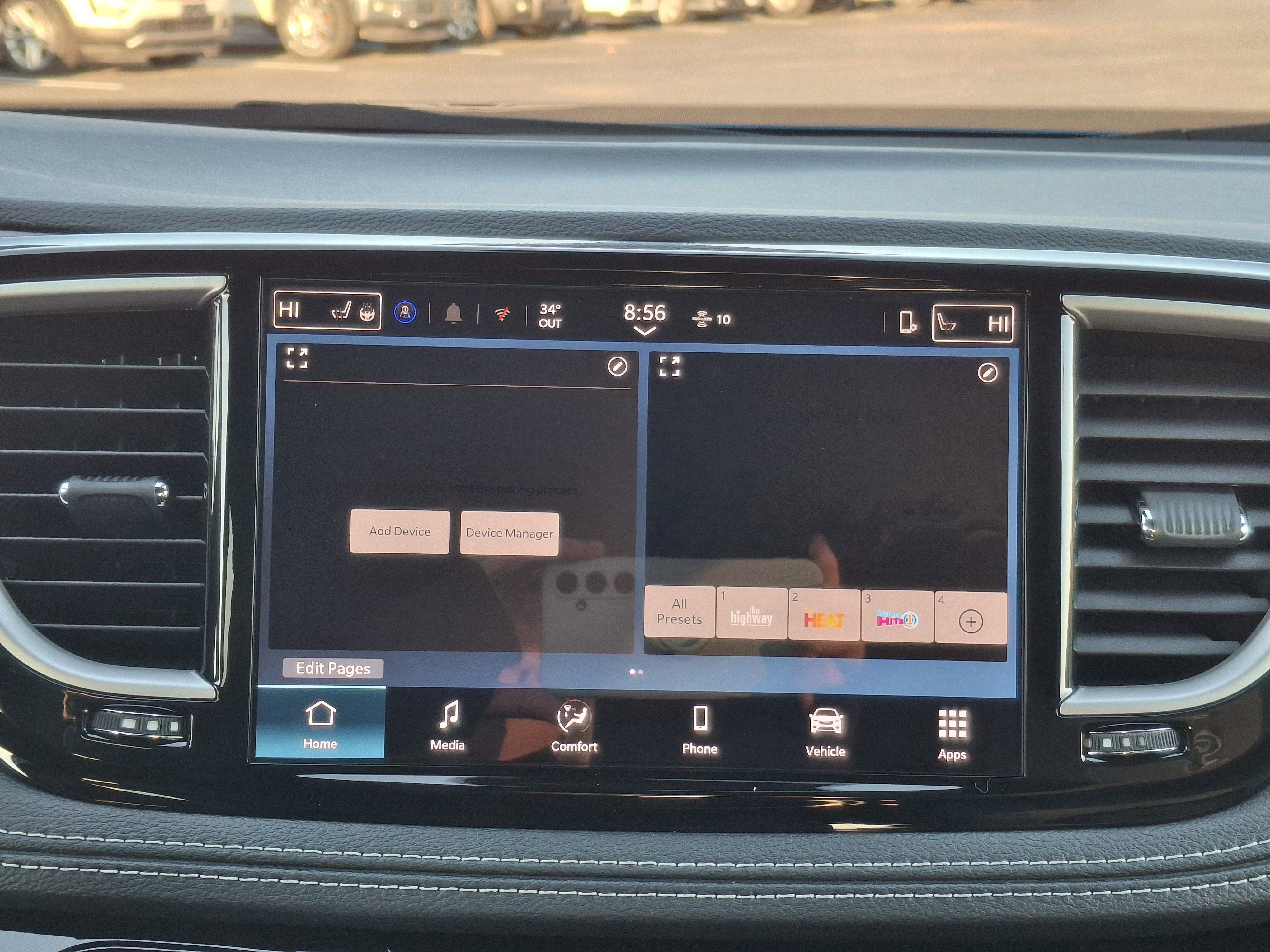 2026 Chrysler Pacifica Select