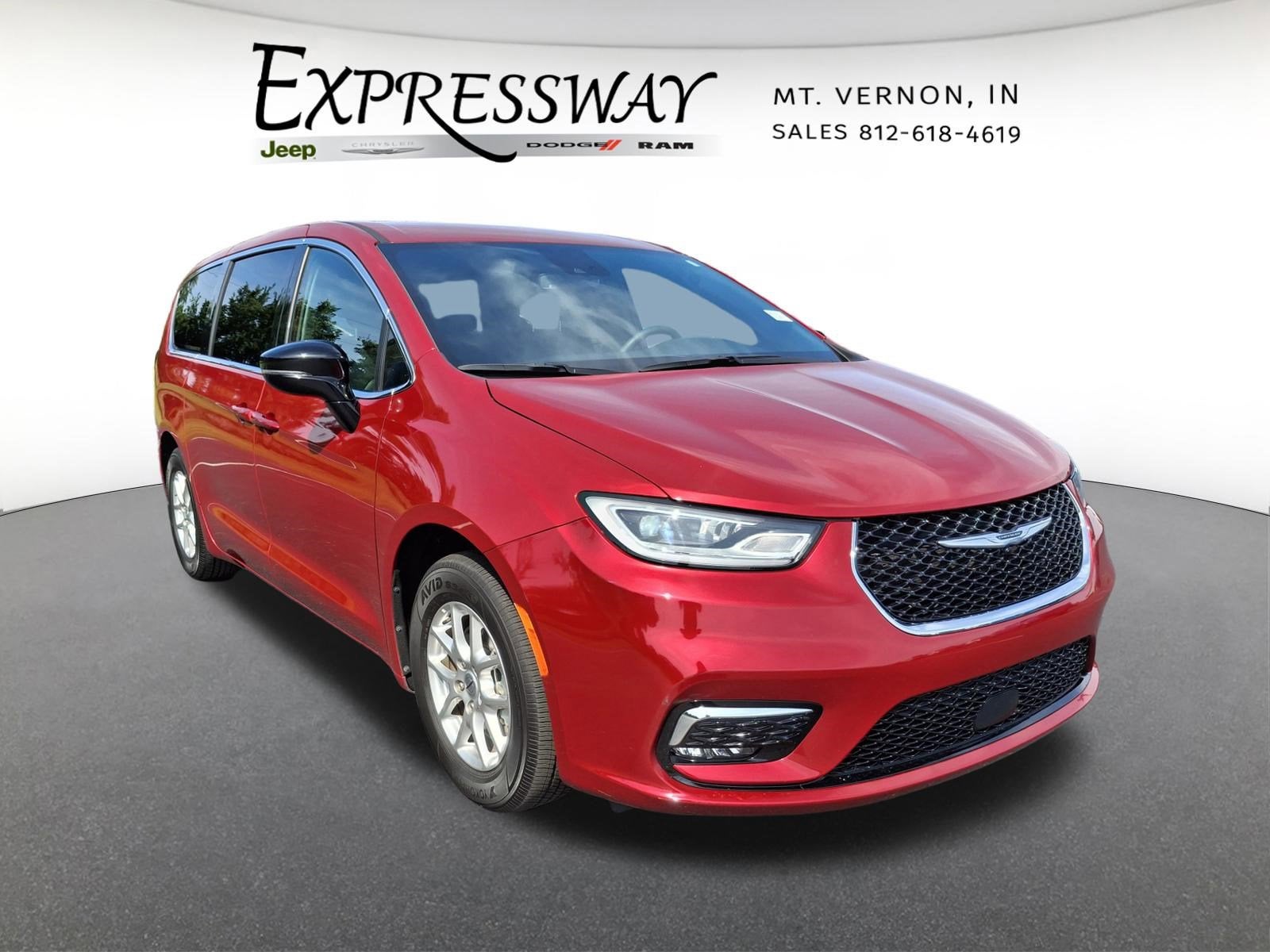 2025 Chrysler Pacifica Select