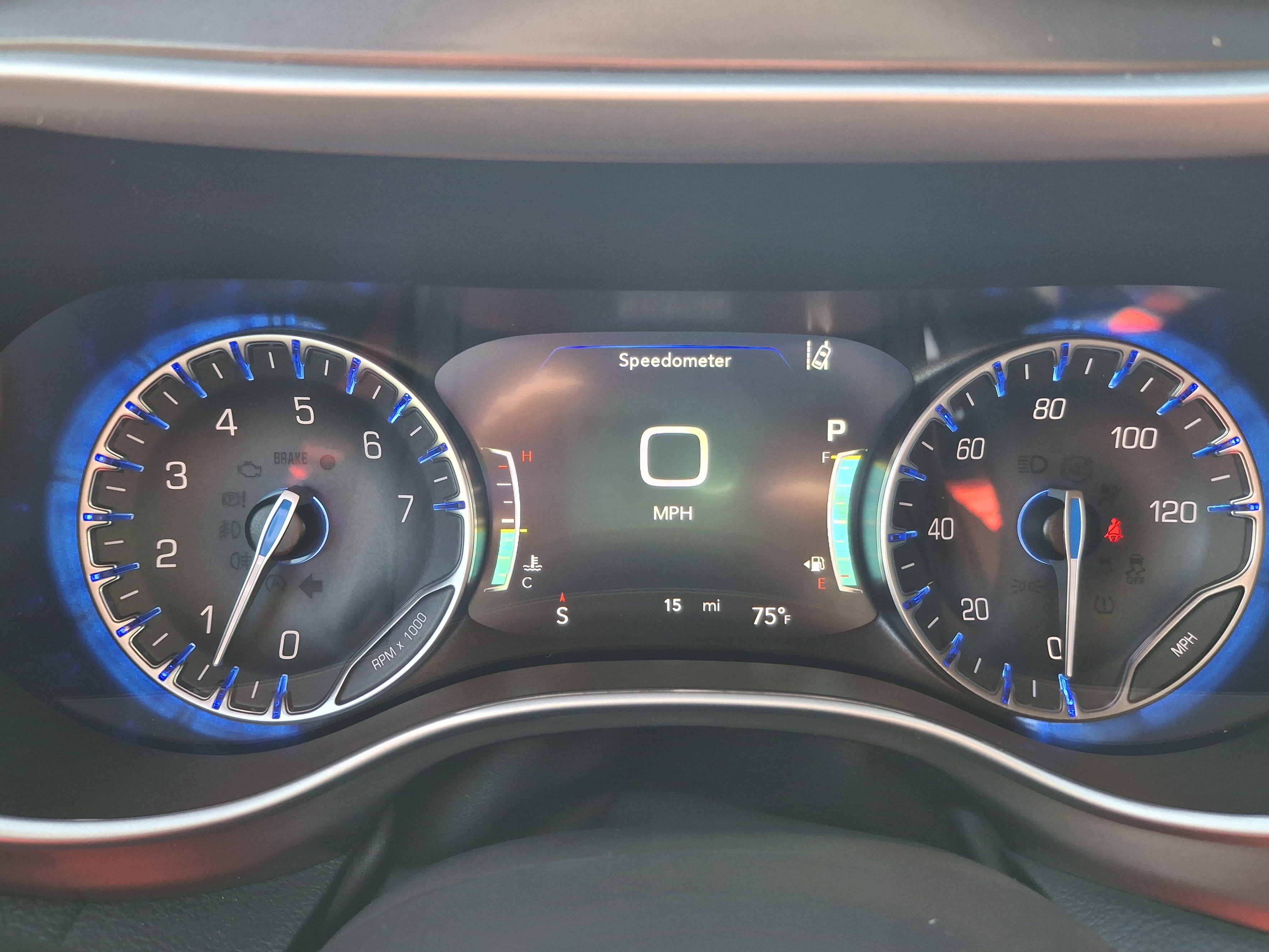 2027 Chrysler Pacifica Select