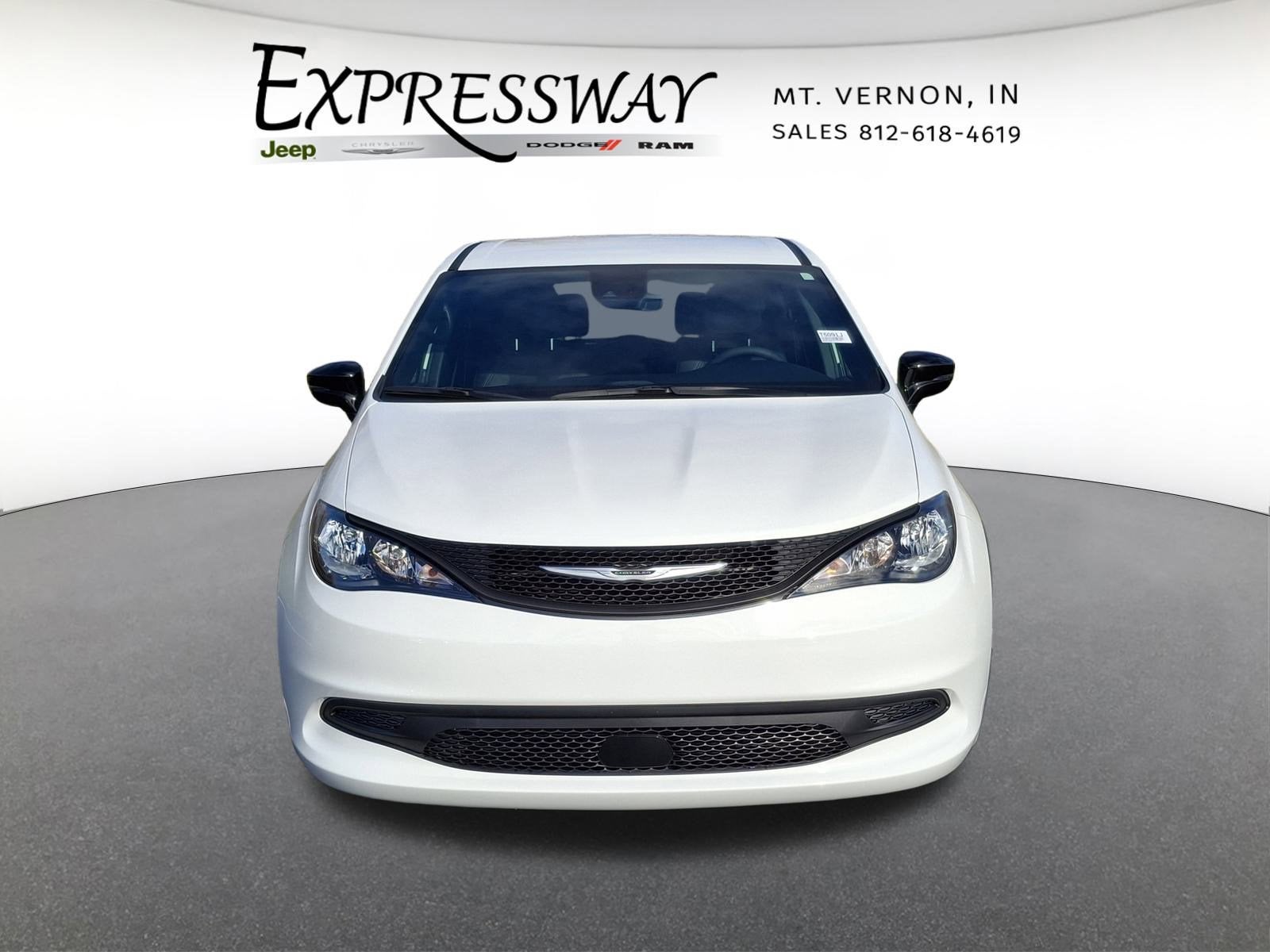 2026 Chrysler Voyager LX