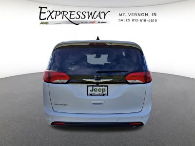 2026 Chrysler Voyager LX