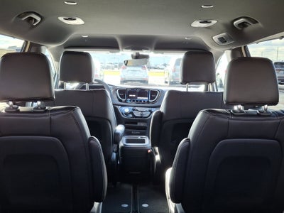 2026 Chrysler Voyager LX