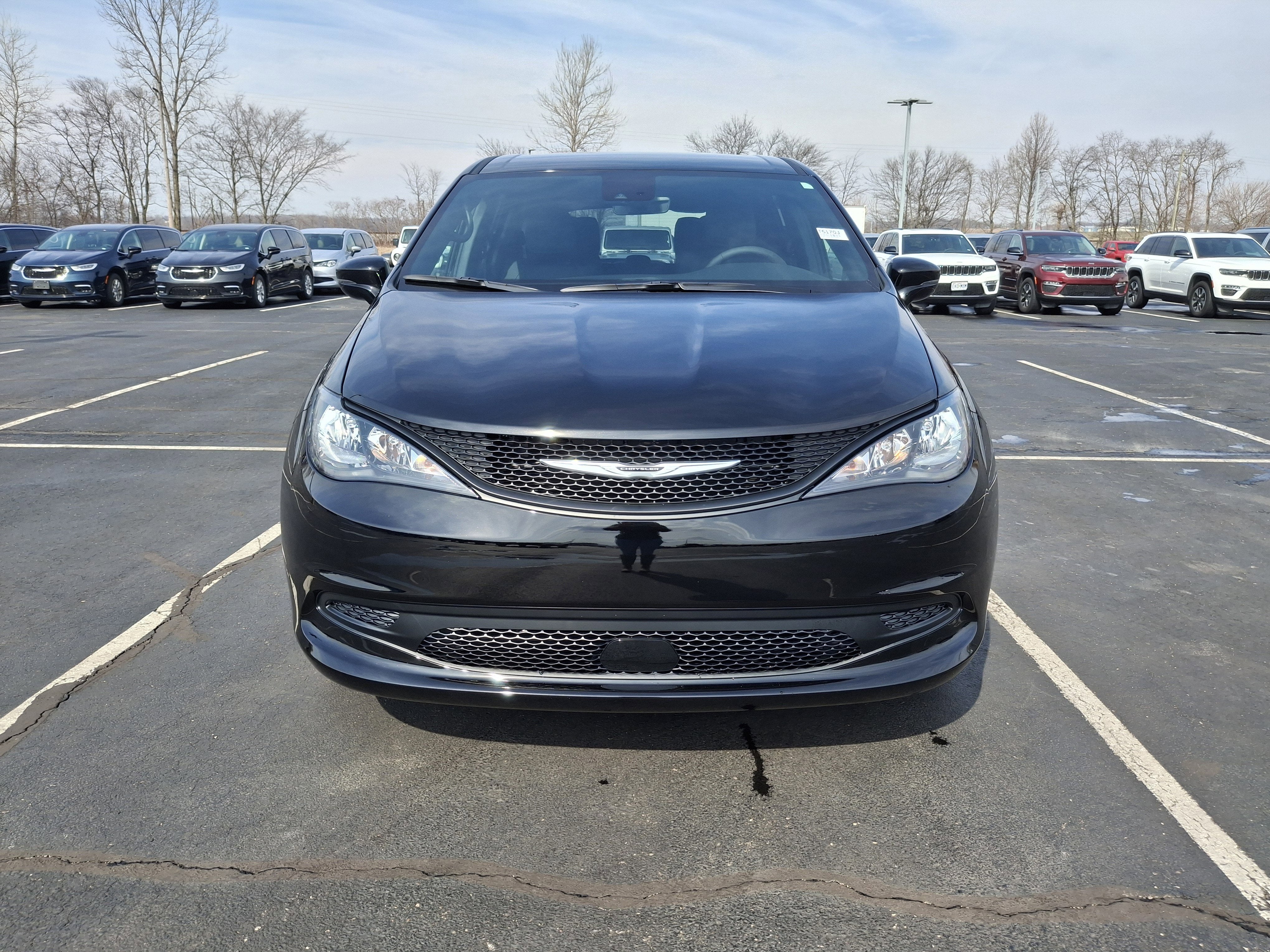 2026 Chrysler Voyager LX
