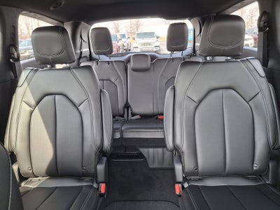 2026 Chrysler Voyager LX