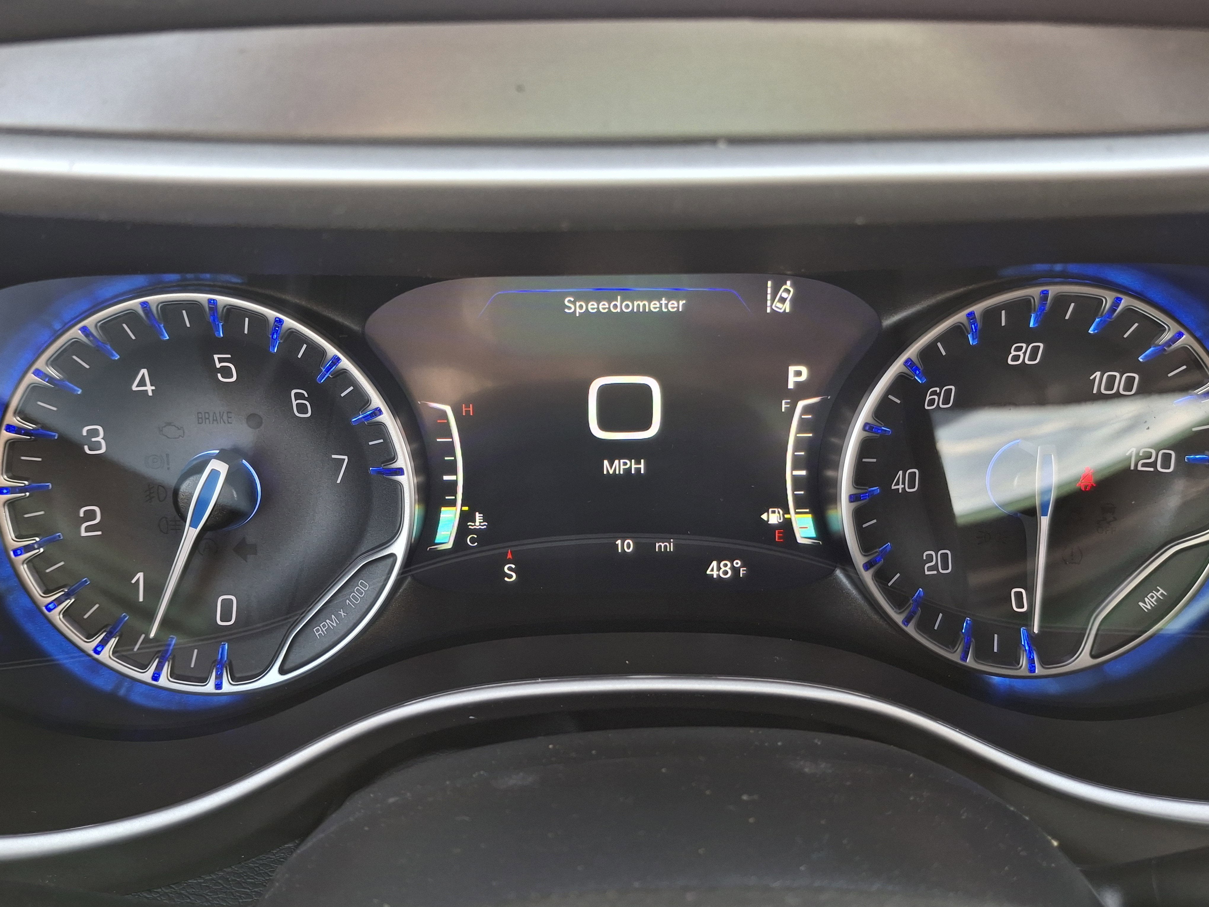 2026 Chrysler Voyager LX