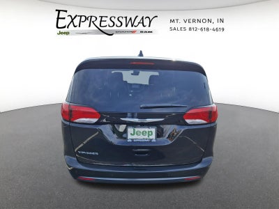 2026 Chrysler Voyager LX