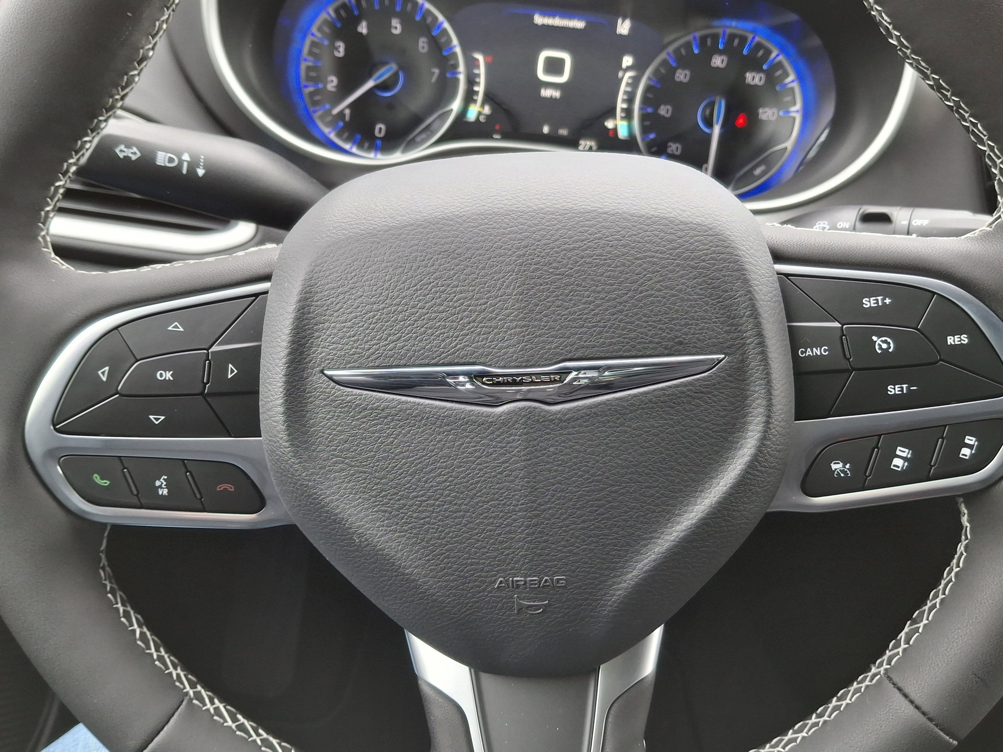 2026 Chrysler Voyager LX