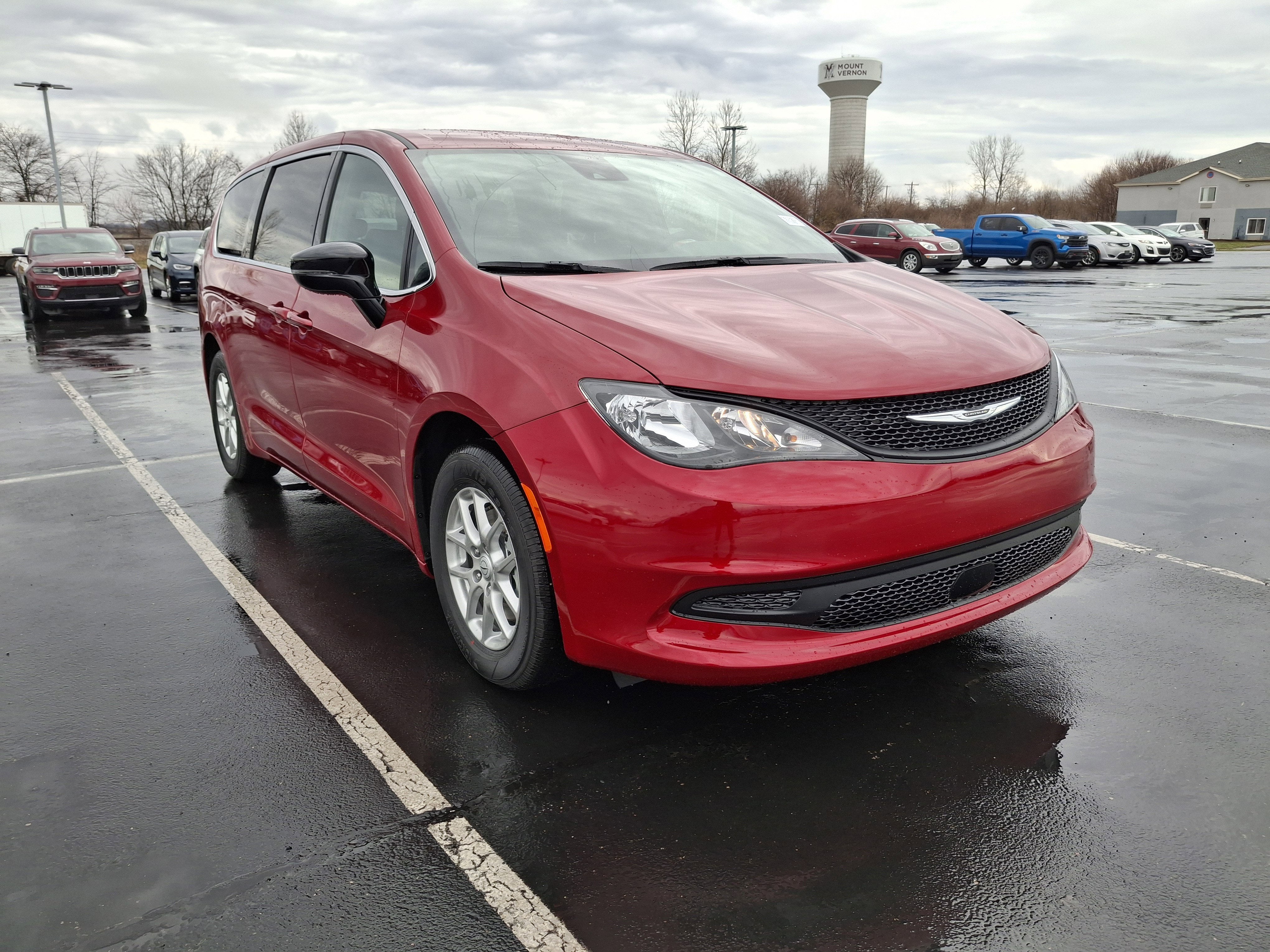 2026 Chrysler Voyager LX