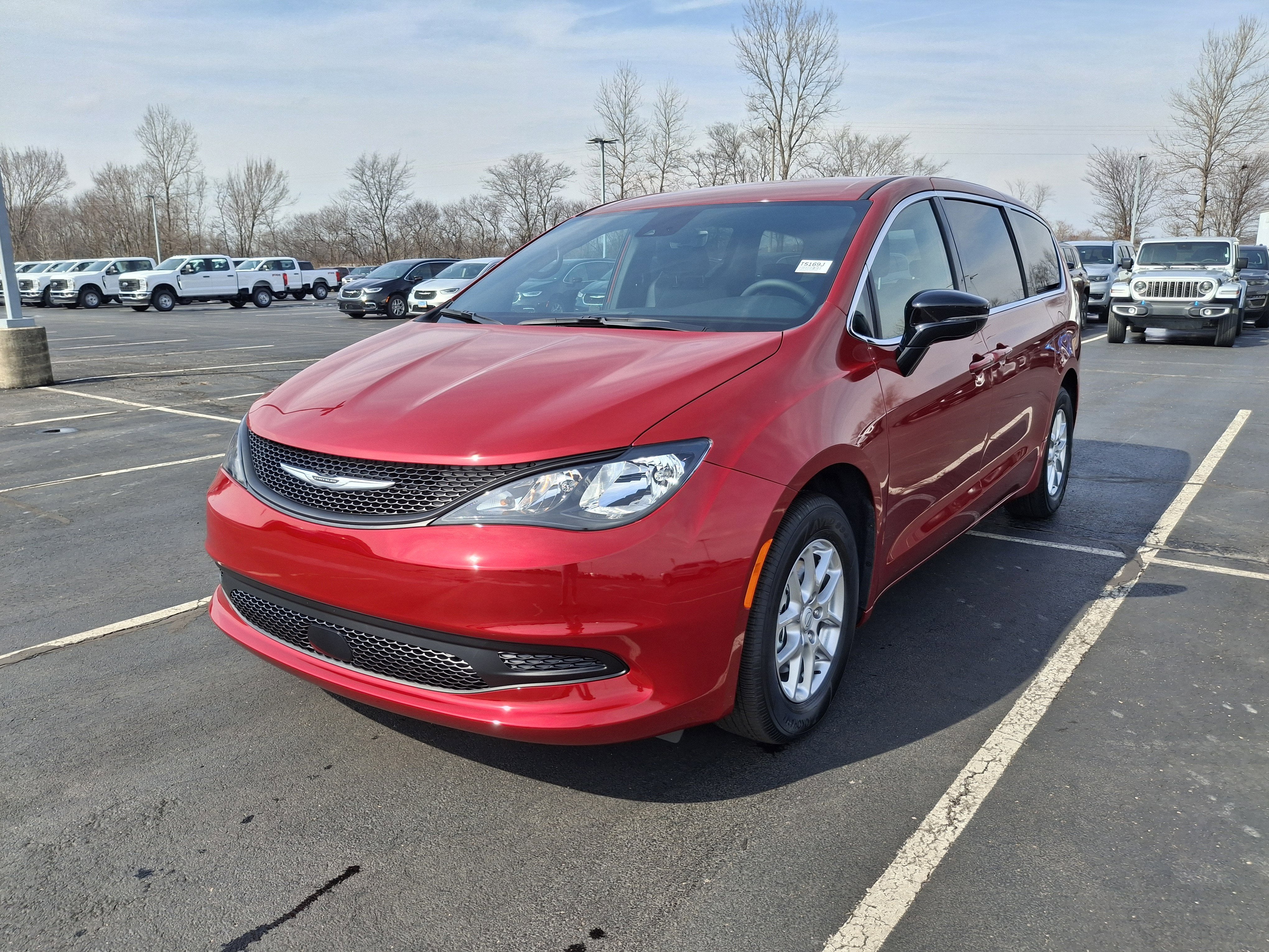 2026 Chrysler Voyager LX