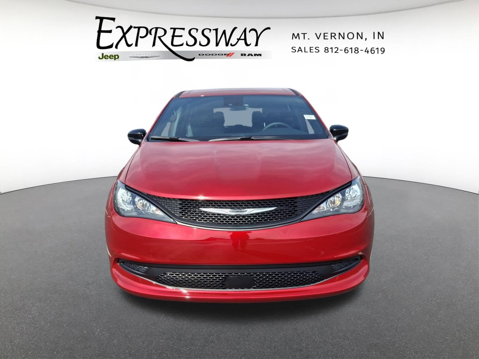 2026 Chrysler Voyager LX