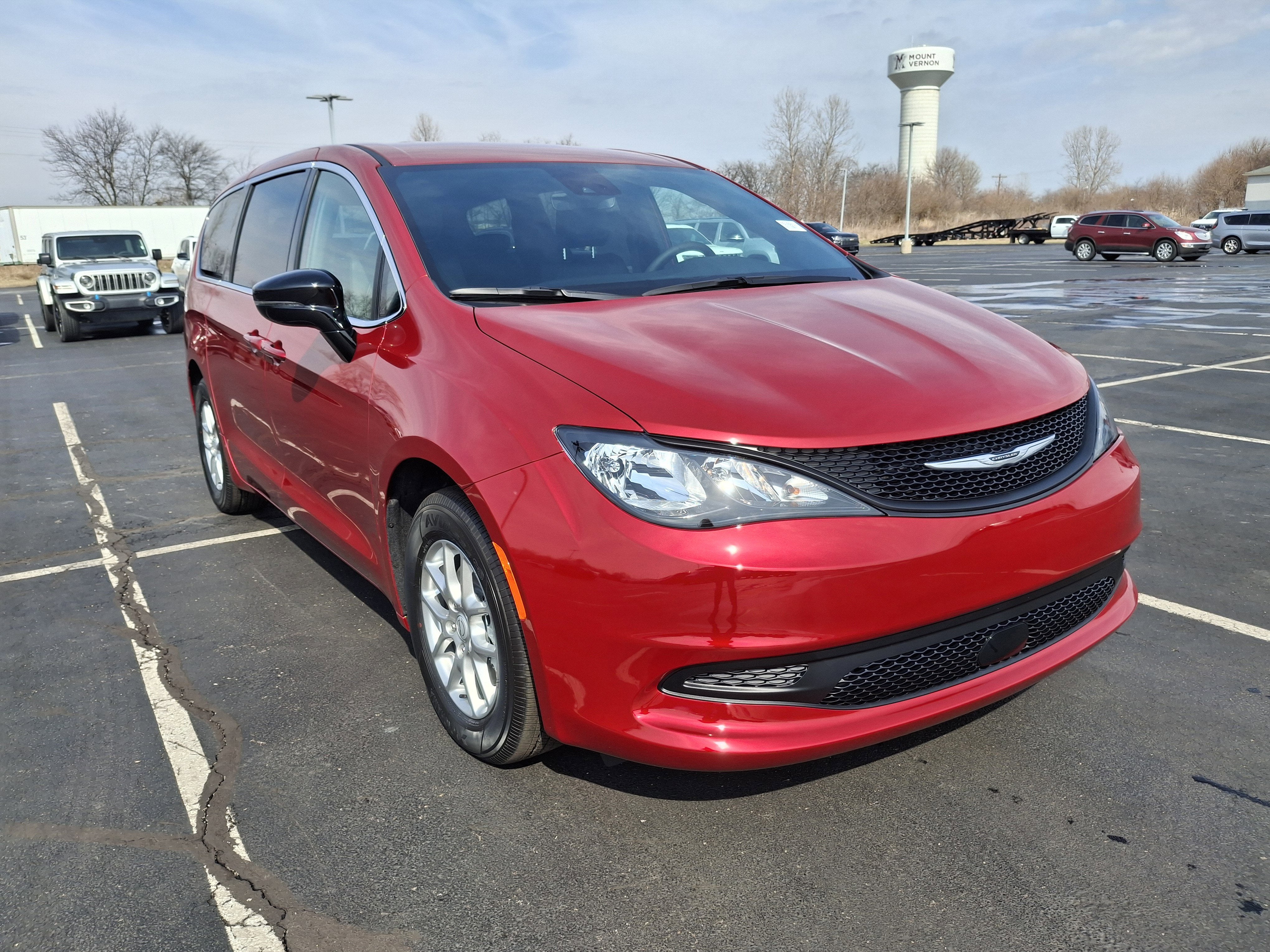 2026 Chrysler Voyager LX
