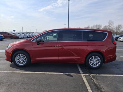 2026 Chrysler Voyager LX