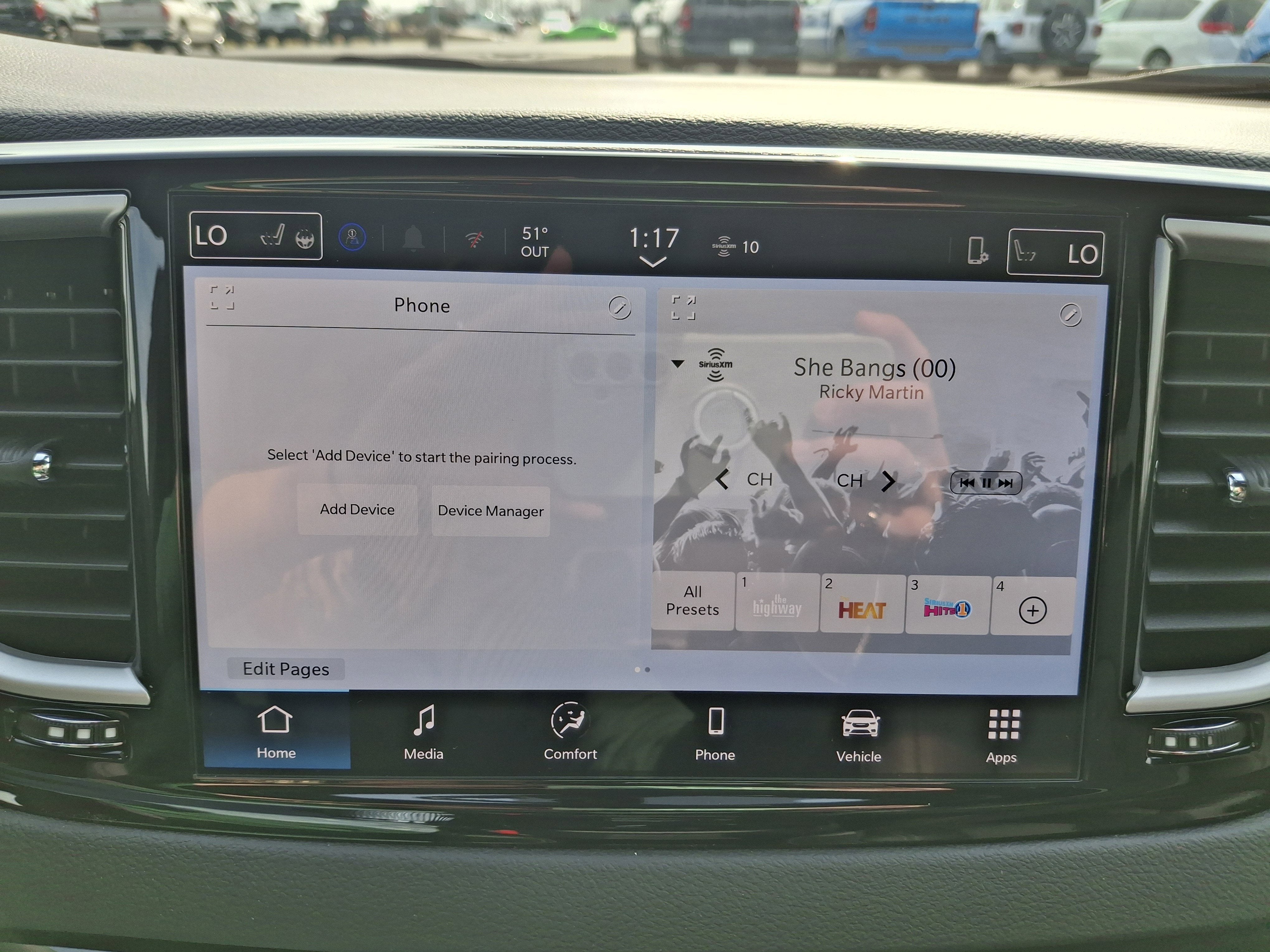 2026 Chrysler Voyager LX