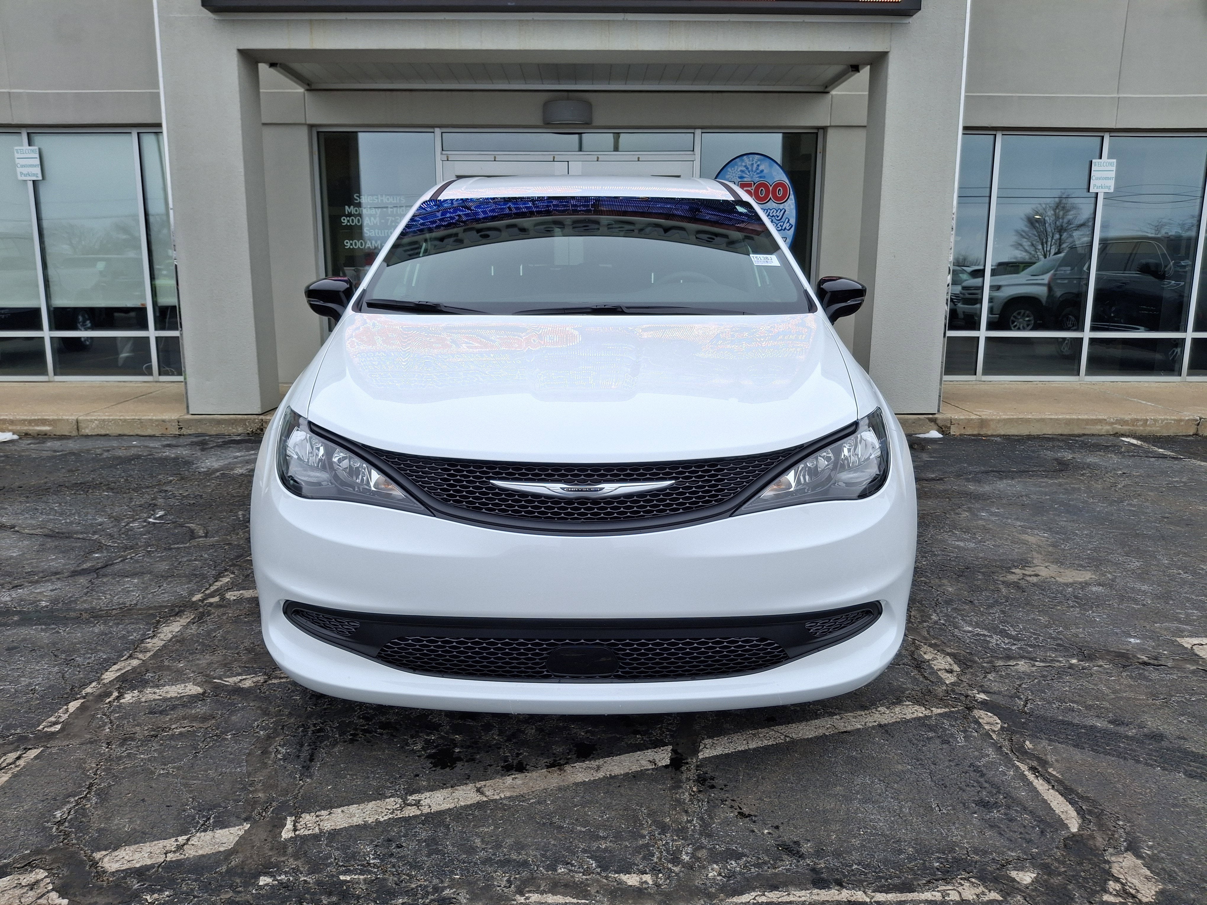 2026 Chrysler Voyager LX