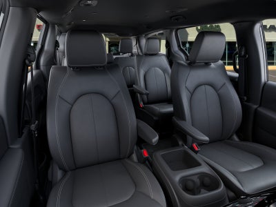 2027 Chrysler Pacifica LX