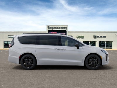 2027 Chrysler Pacifica Limited
