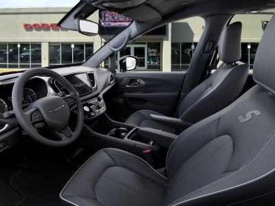 2027 Chrysler Pacifica Limited