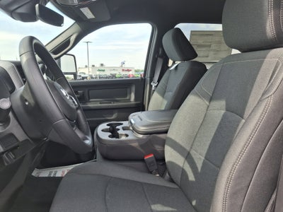 2025 RAM 2500 Tradesman 4x4 Crew Cab 6'4 Box