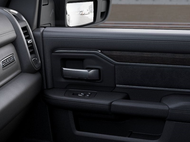 2026 RAM 2500 Laramie 4x4 Crew Cab 6'4 Box