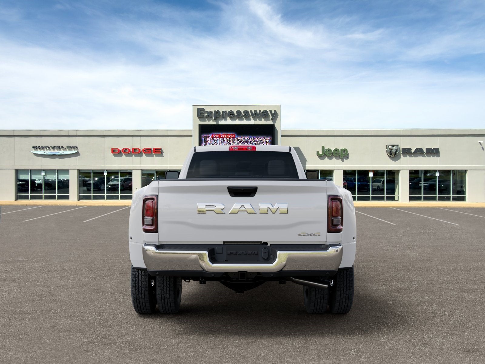 2026 RAM 3500 Tradesman 4x4 Crew Cab 8' Box