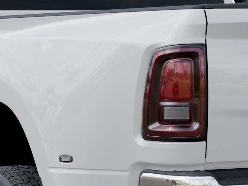 2026 RAM 3500 Tradesman 4x4 Crew Cab 8' Box