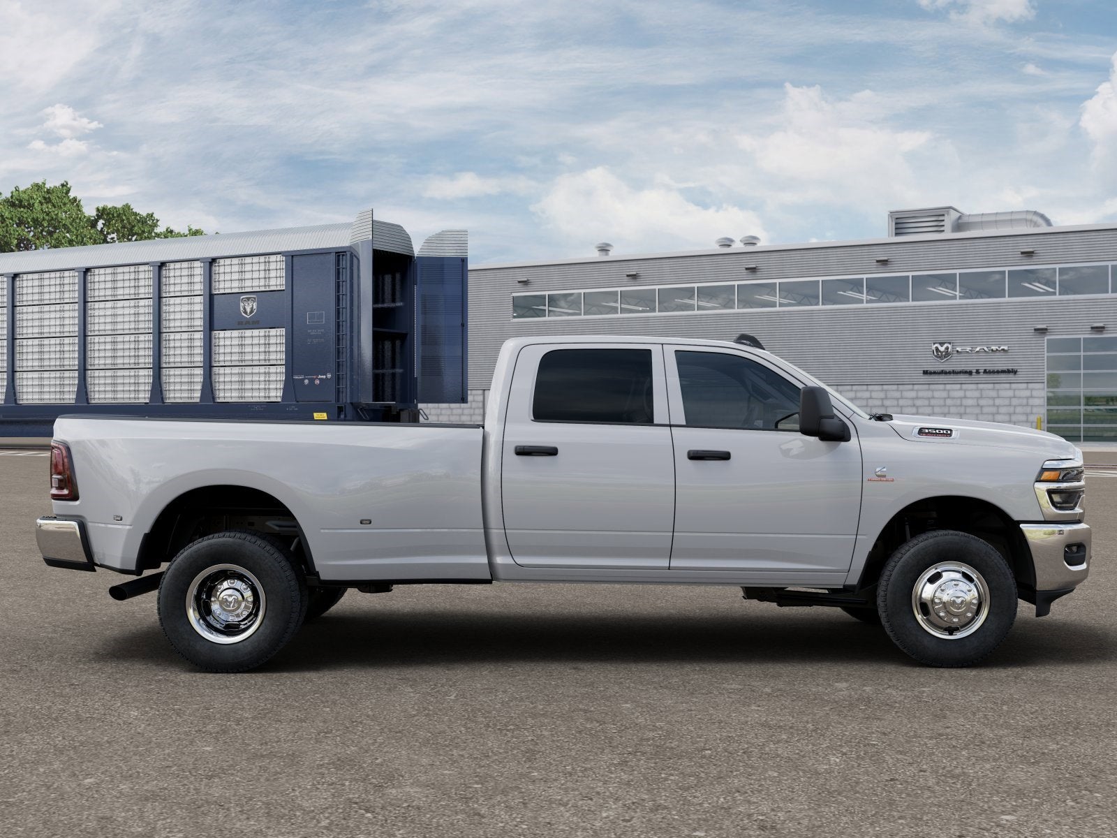 2026 RAM 3500 Tradesman 4x4 Crew Cab 8' Box