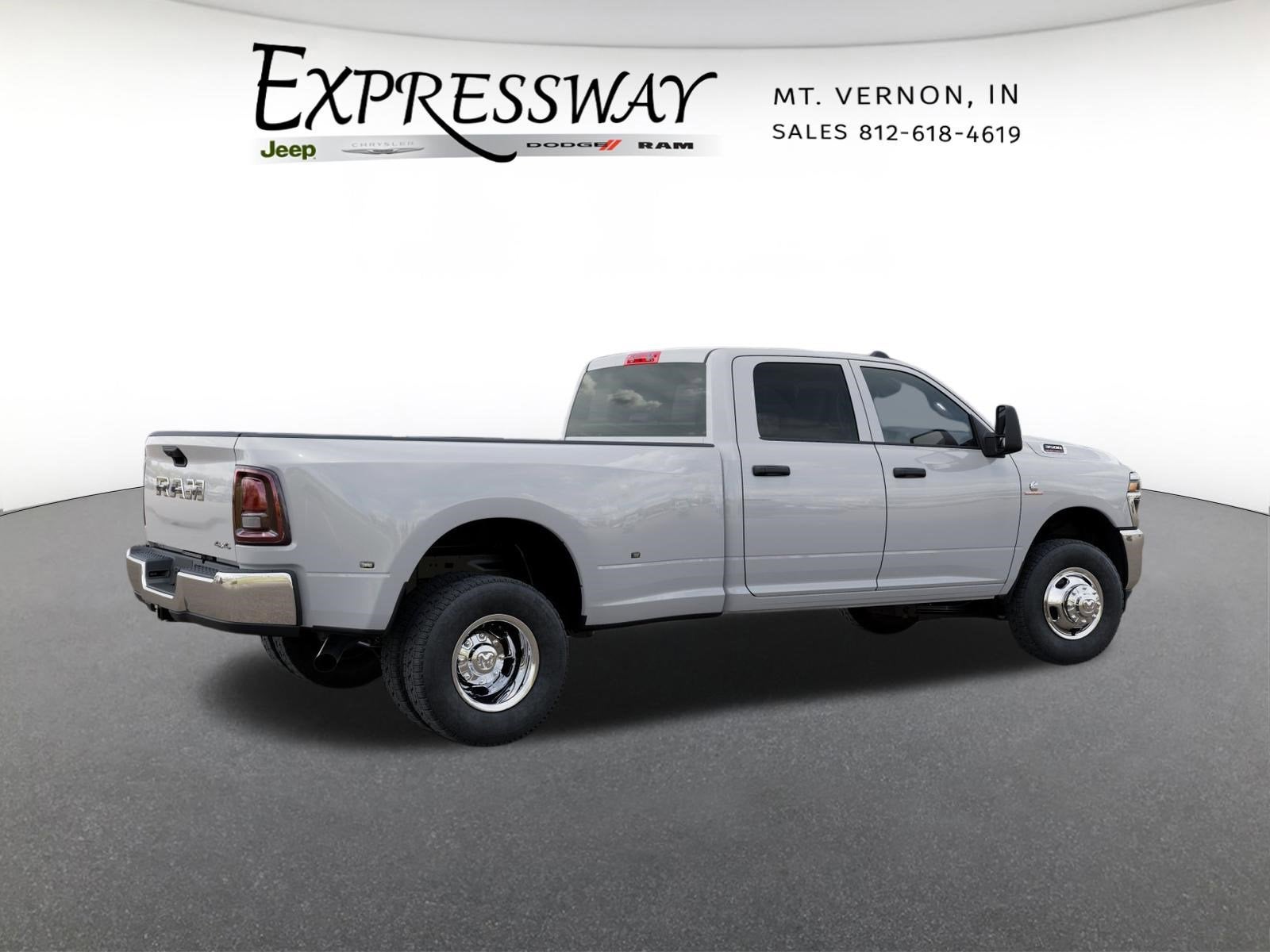 2026 RAM 3500 Tradesman 4x4 Crew Cab 8' Box