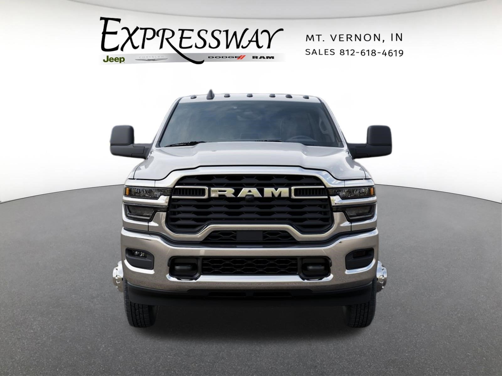 2026 RAM 3500 Tradesman 4x4 Crew Cab 8' Box