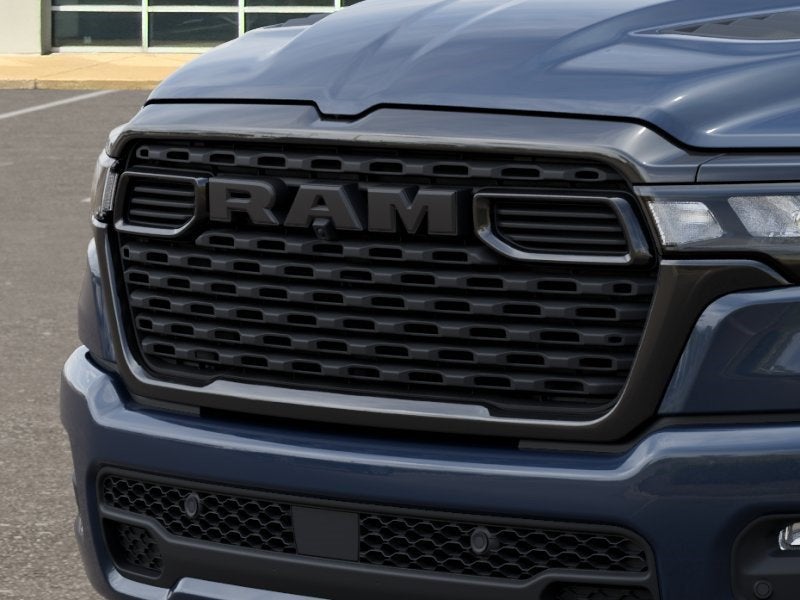2026 RAM 1500 Express 4x4 Crew Cab 5'7 Box