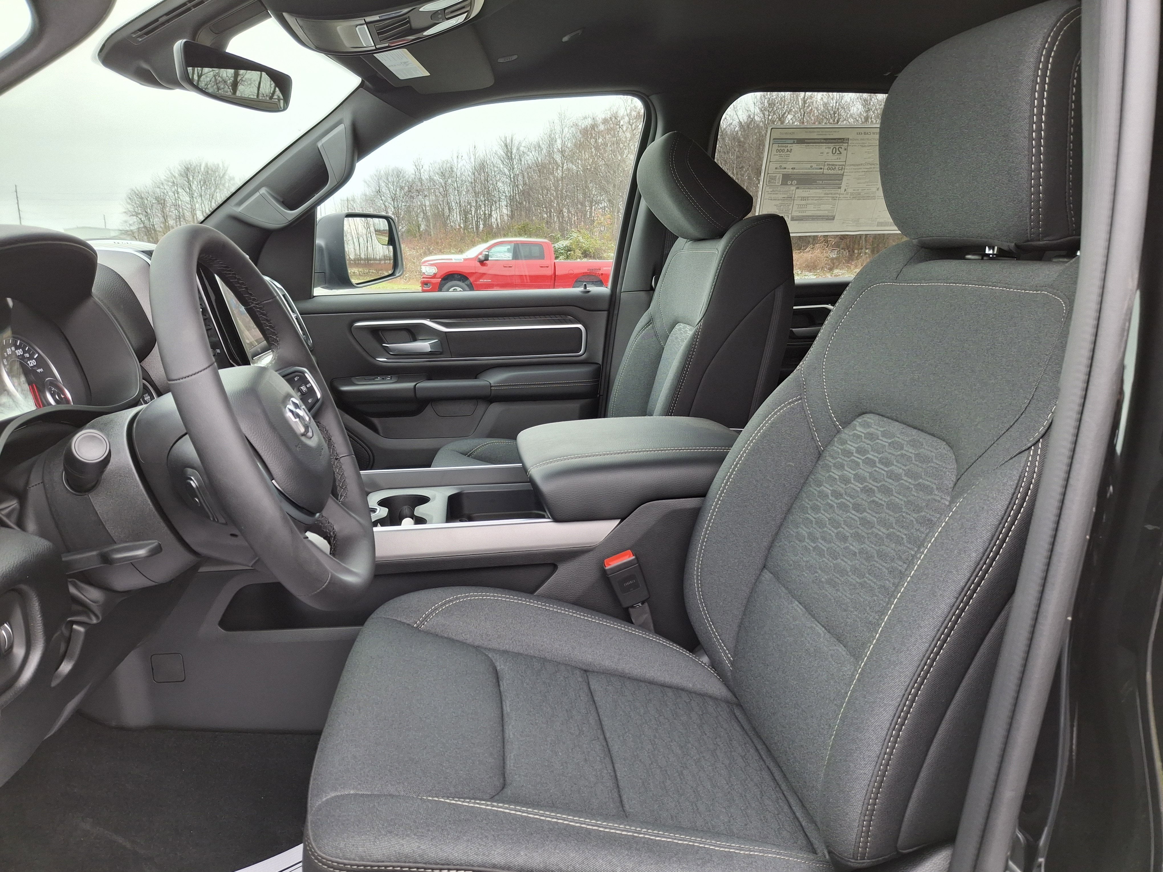 2026 RAM 1500 Big Horn 4x4 Crew Cab 5'7 Box