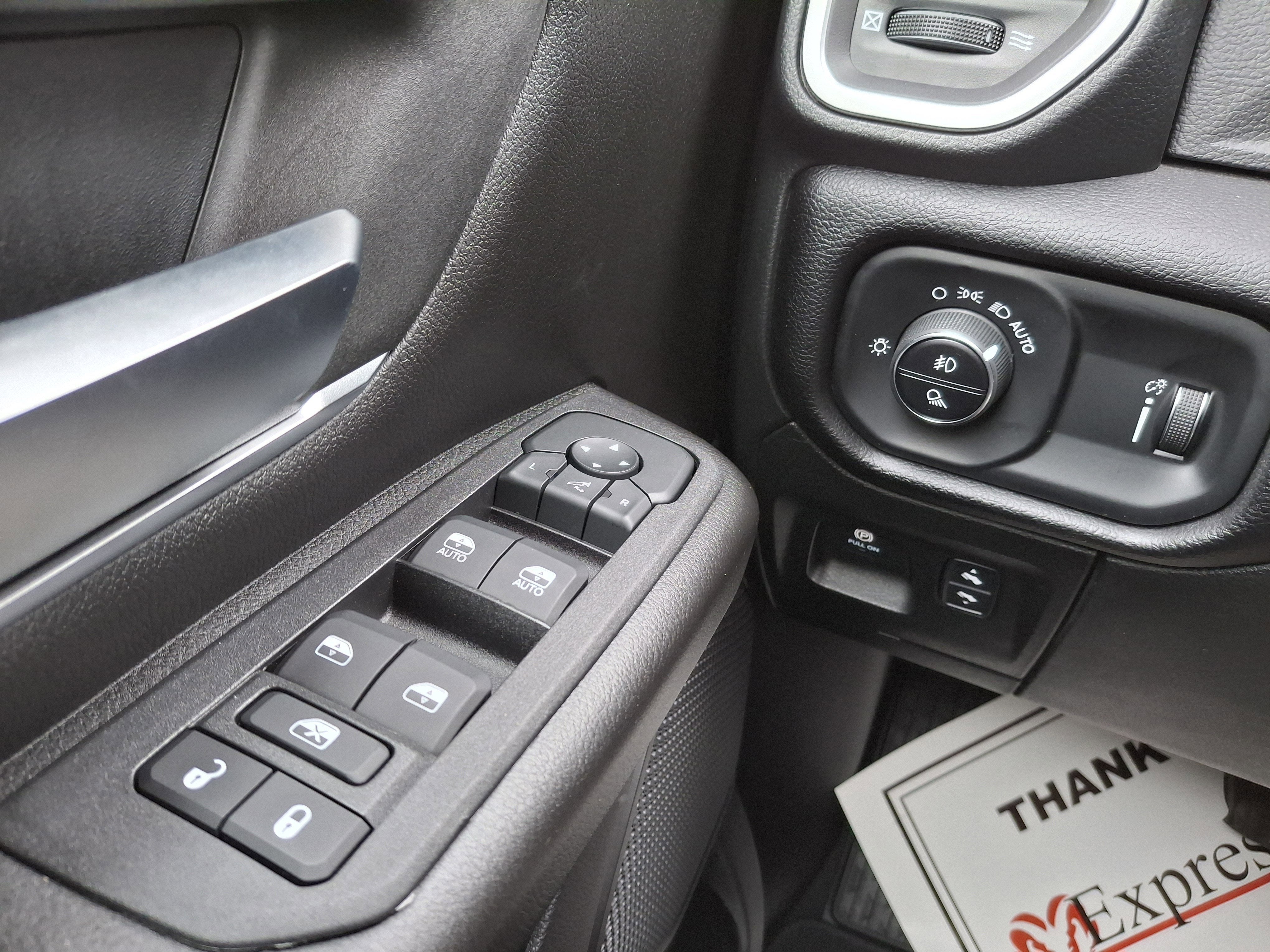 2026 RAM 1500 Big Horn 4x4 Crew Cab 5'7 Box