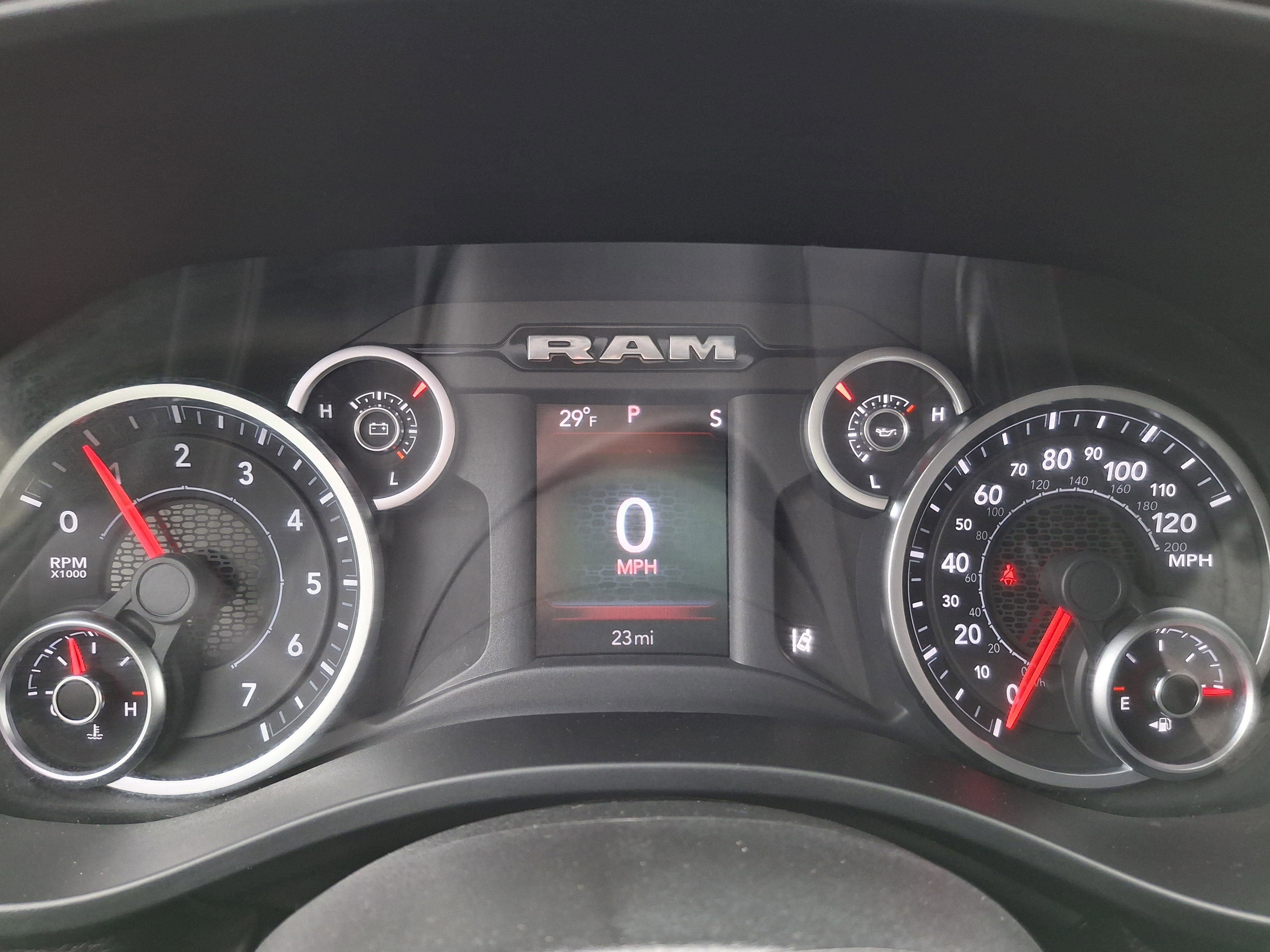 2026 RAM 1500 Big Horn 4x4 Crew Cab 5'7 Box