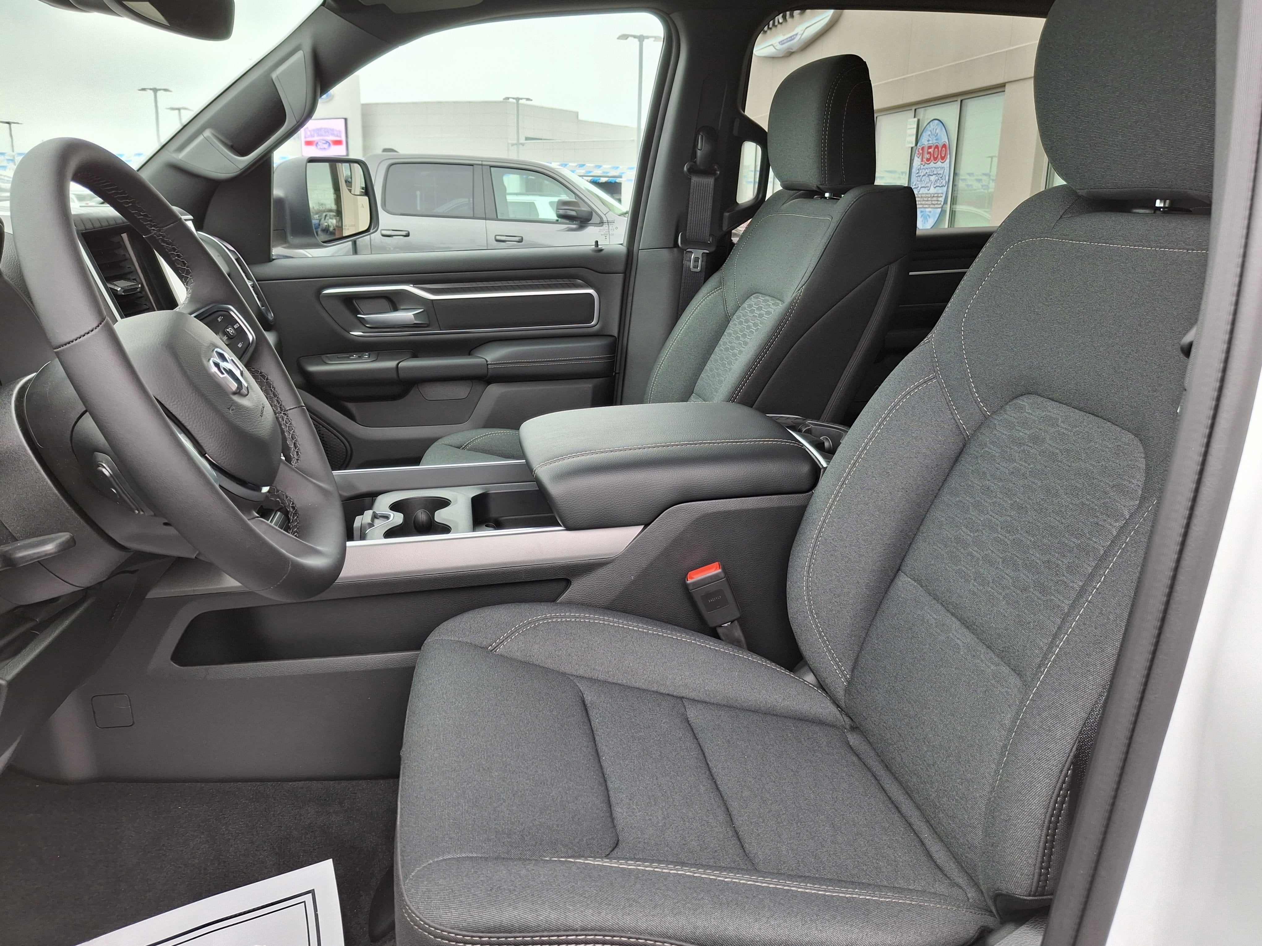 2026 RAM 1500 Big Horn 4x4 Crew Cab 5'7 Box