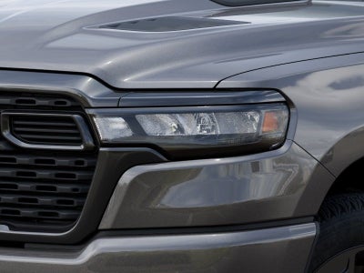 2026 RAM 1500 Express 4x4 Crew Cab 5'7 Box