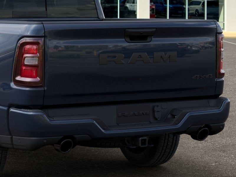 2026 RAM 1500 Express 4x4 Crew Cab 5'7 Box