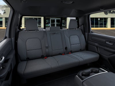2026 RAM 1500 Express 4x4 Crew Cab 5'7 Box